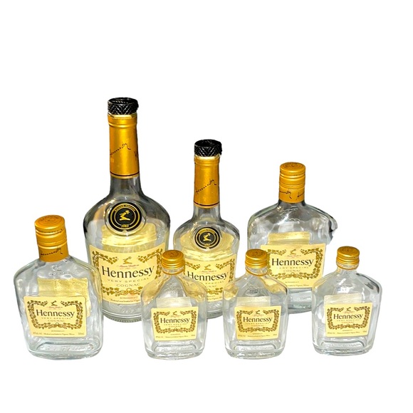 7 Piece Set of Hennessy Cognac Empty Craft Bottles Art Paint Staging Collection - Picture 1 of 8